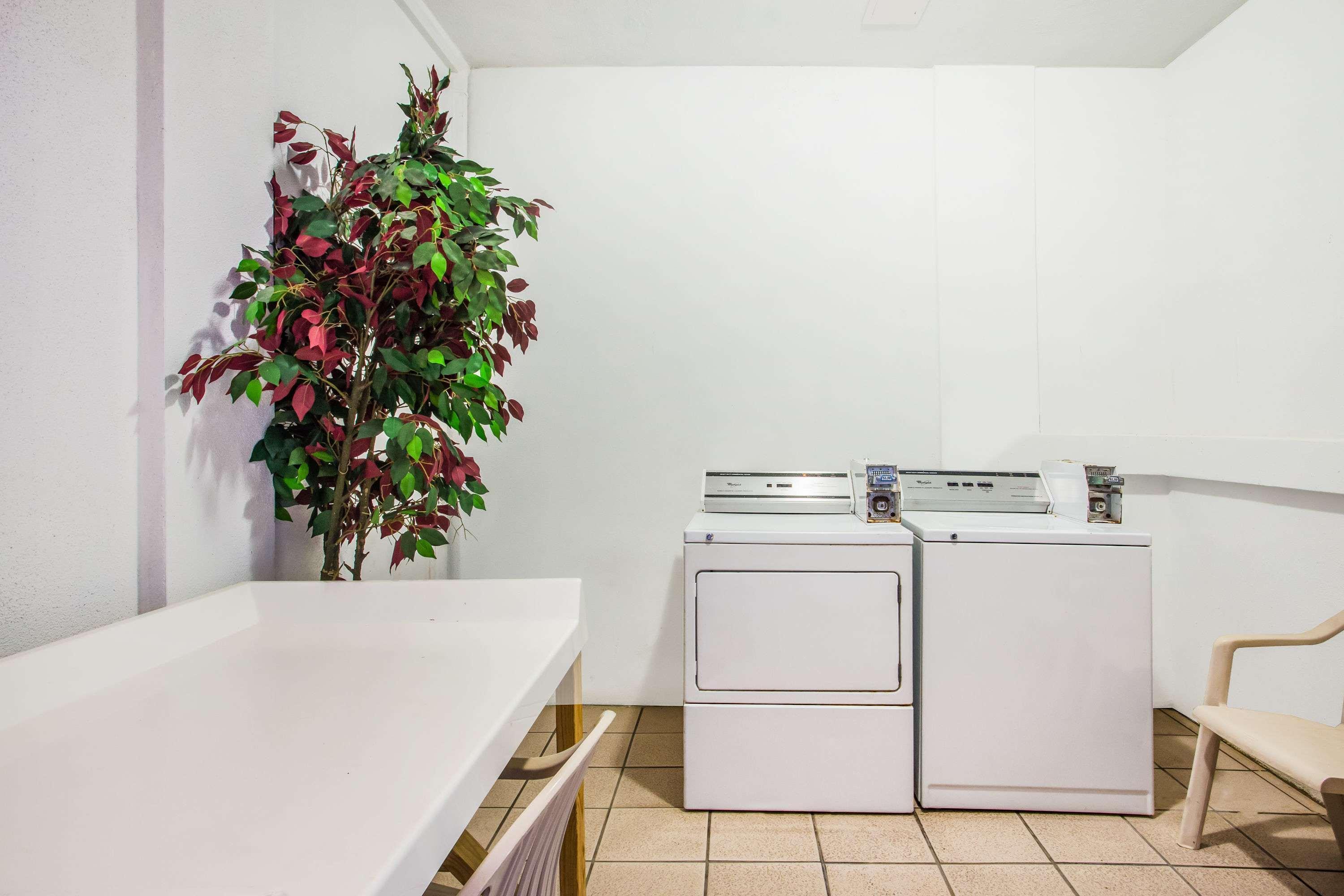 Arya Blu Inn And Suites Ormond Beach Esterno foto